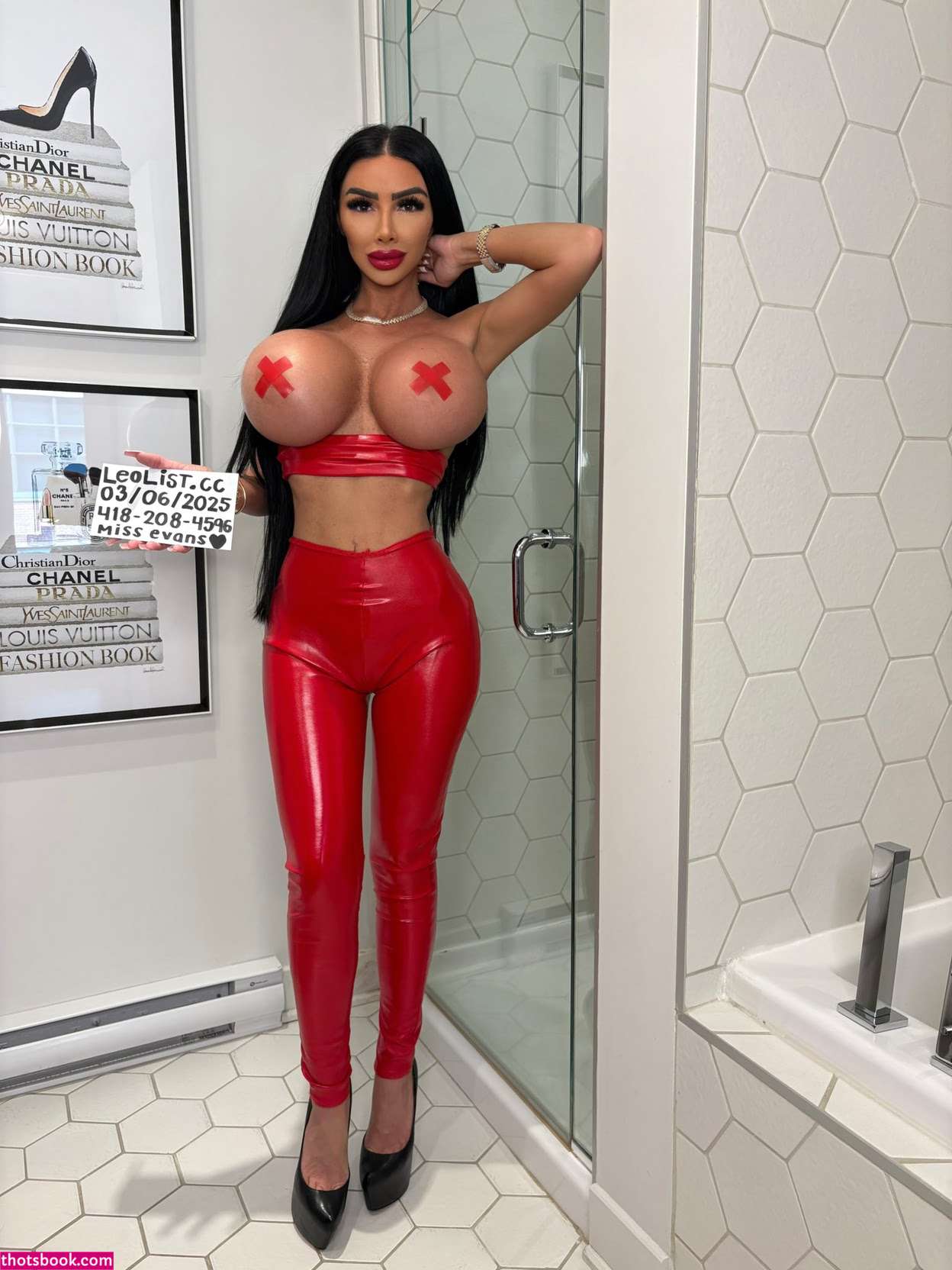 Anna Evans Photo #53