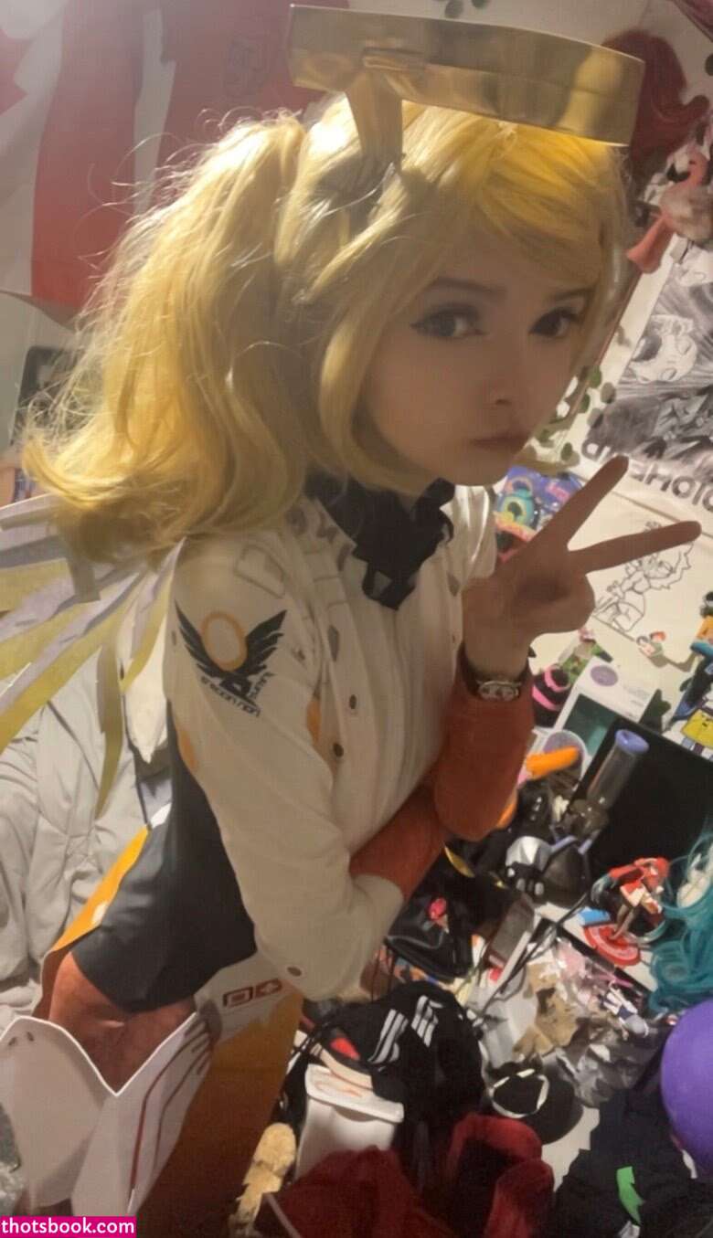 sniffmittens Photo #11