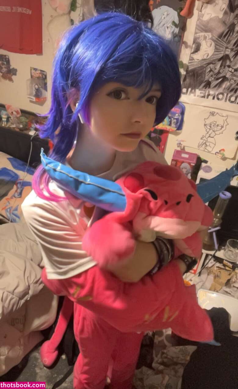 sniffmittens Photo #20