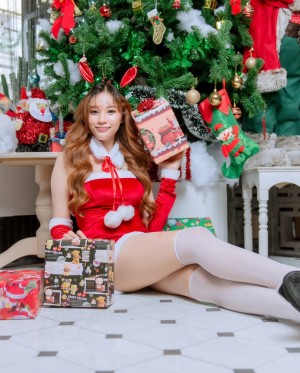 Sutharinee Photo #24