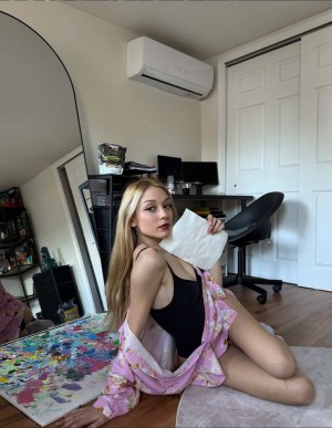 Ezgi Kasapcopur Photo #21