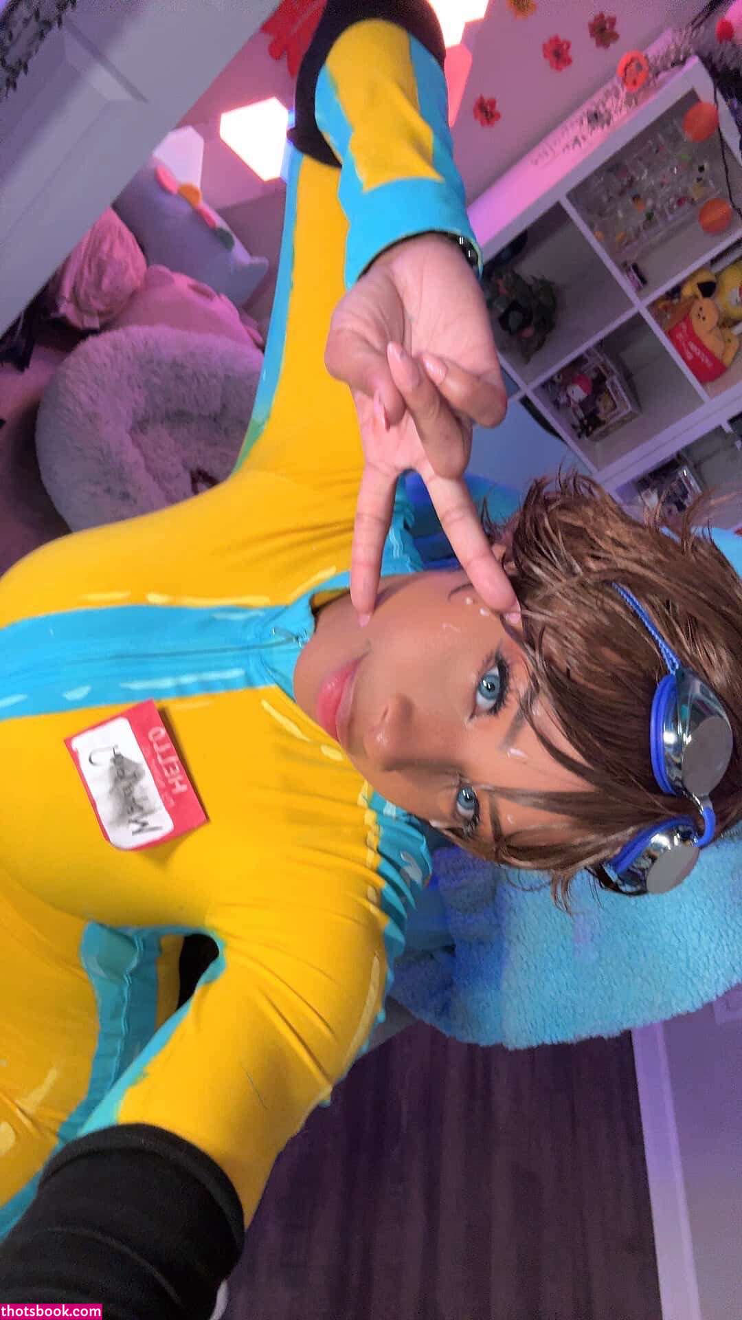 Ahquamarine Photo #42