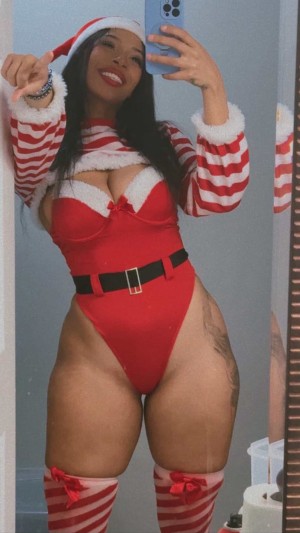 Ahquamarine Photo #48