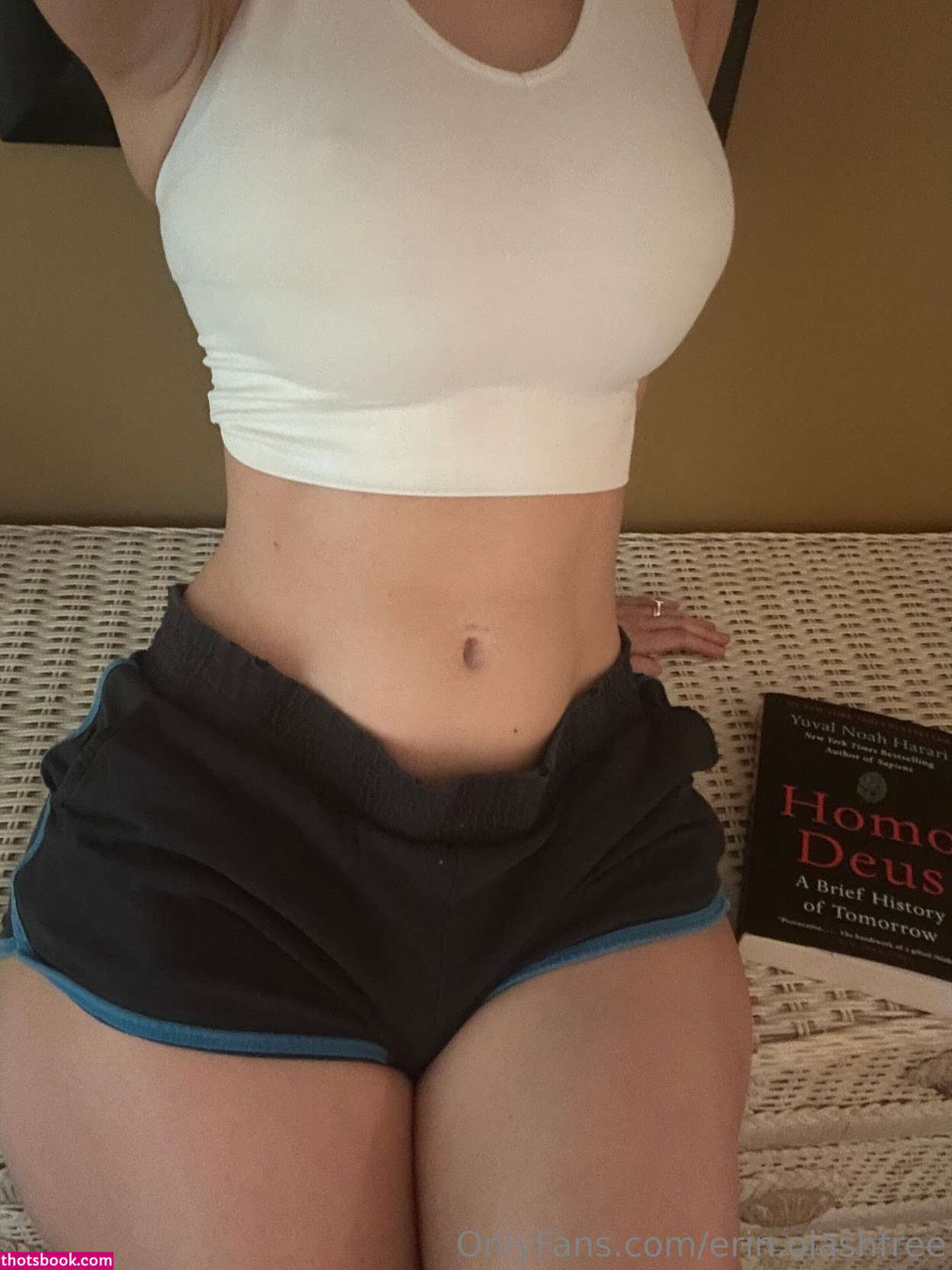 Erin Olash Photo #128