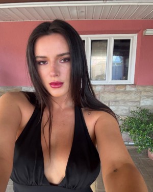 Bella Thorne Photo #374