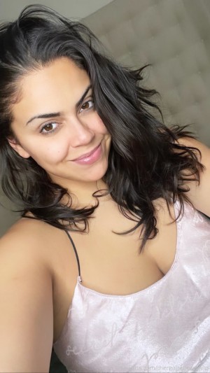 Therealrebeccaj Photo #93