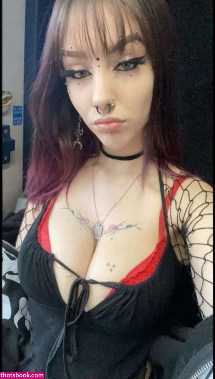 ipukeglitter420 Photo #19