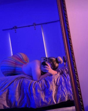 Lindsay Capuano Photo #301