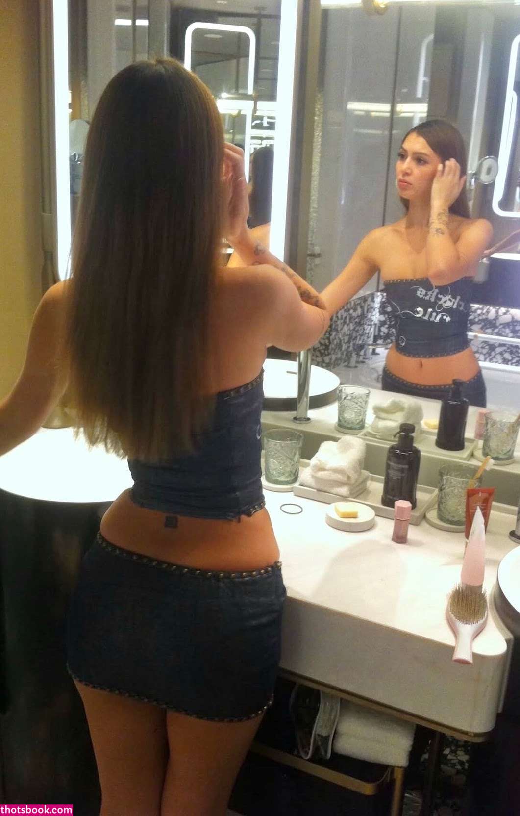 Lucia Manfredi Photo #53