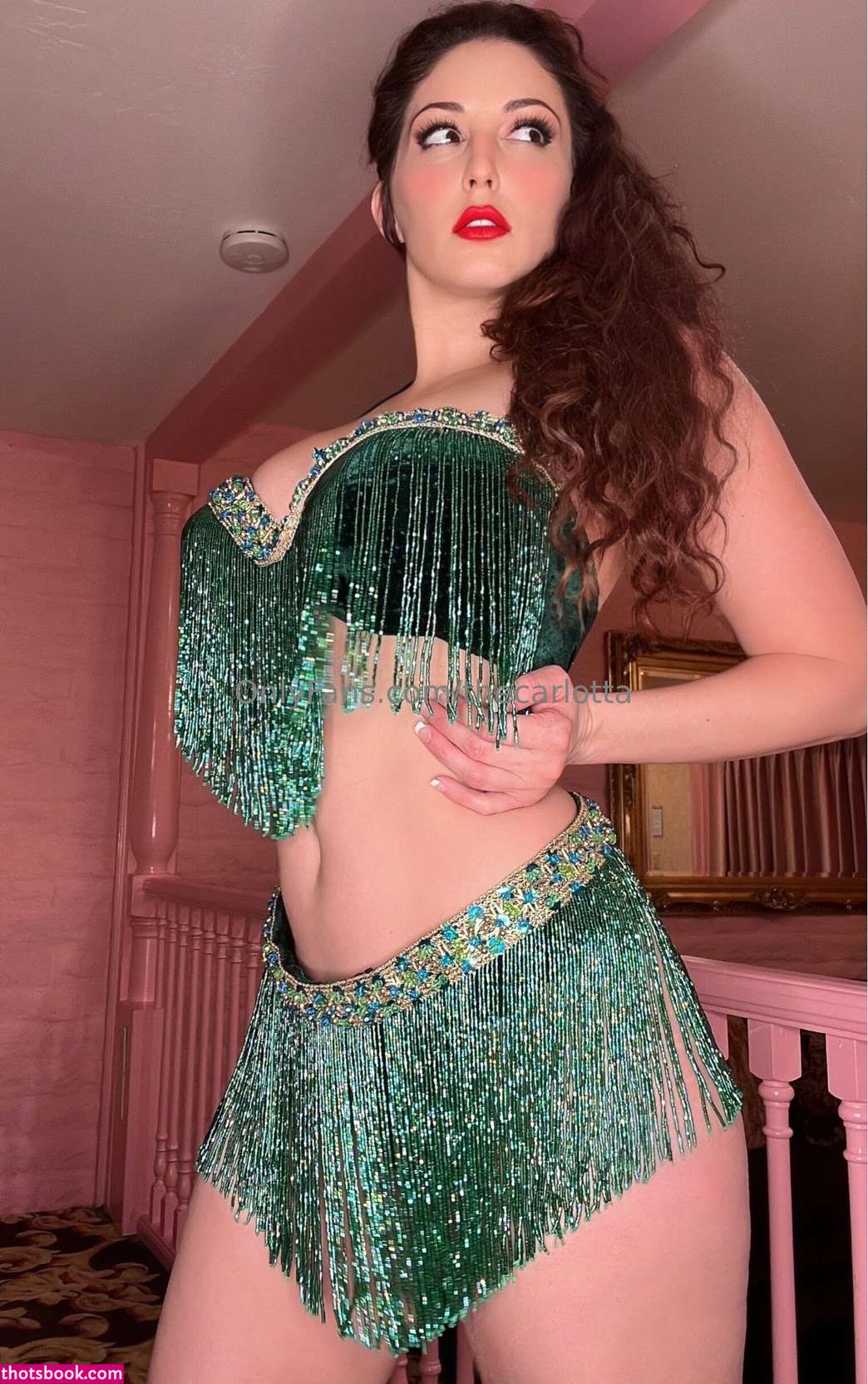 Carlotta Champagne Photo #1025