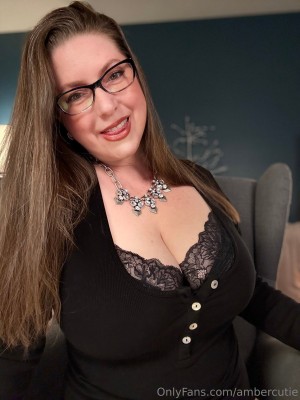 Ambercutie Photo #52