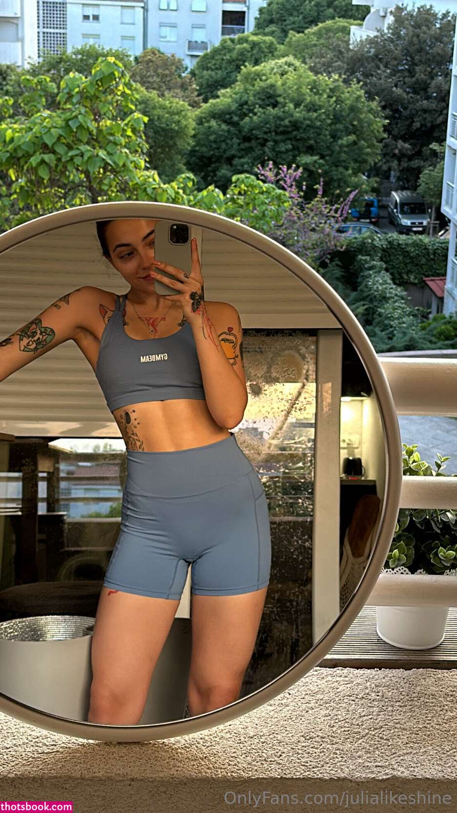 Julia Shine Photo #29