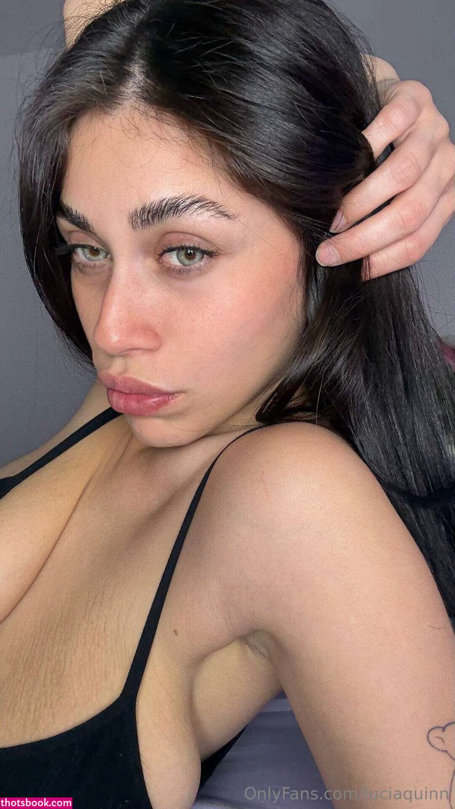 Lucia Quinn Photo #5