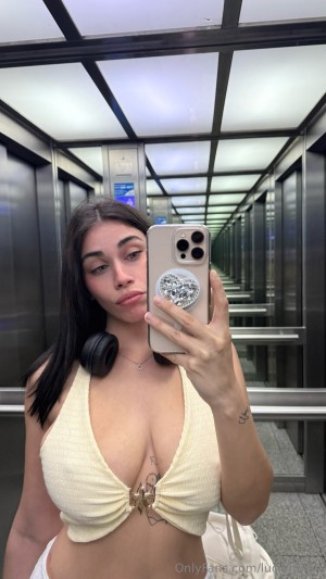 Lucia Quinn Photo #12