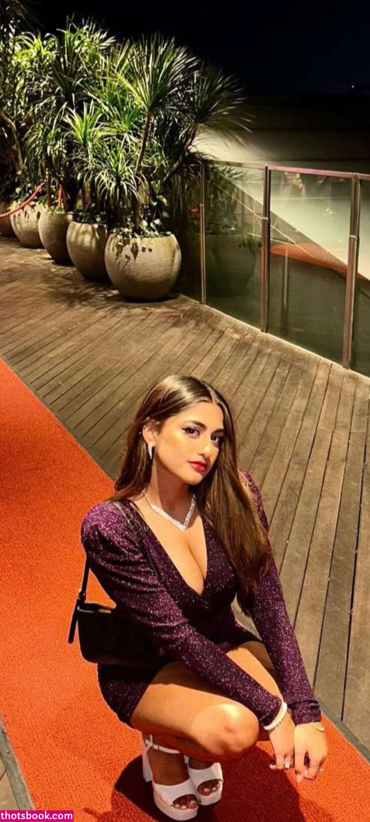 Nina Samuels Photo #21