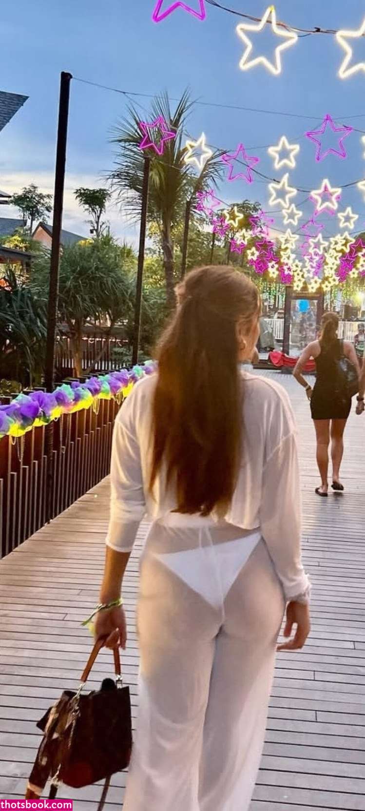 Nina Samuels Photo #36