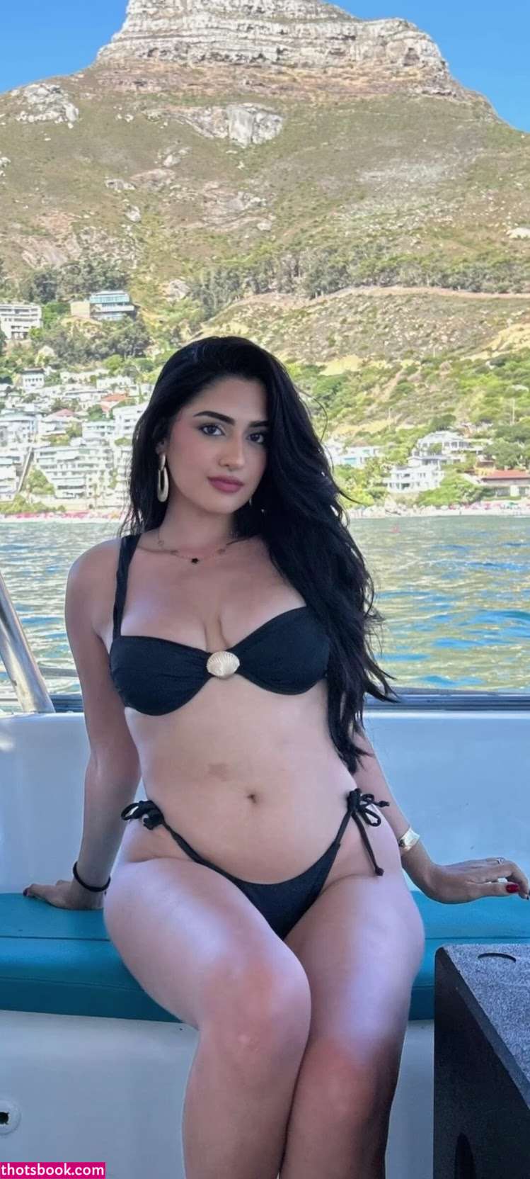 Nina Samuels Photo #45