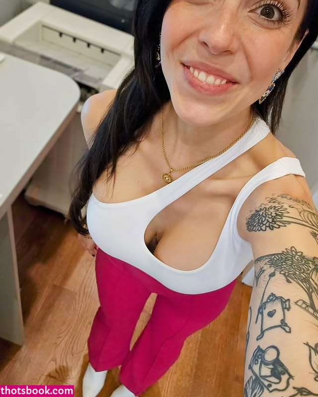 Thejewishmermaid Photo #25