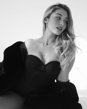 Heloise Hut Photo #116