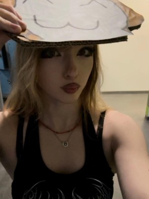 Sistervader Photo #52