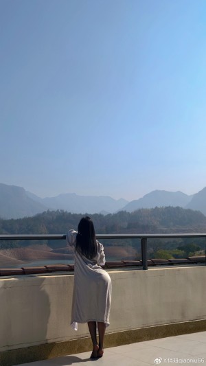 Qiaoniutt Photo #152