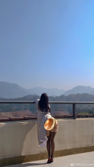 Qiaoniutt Photo #153