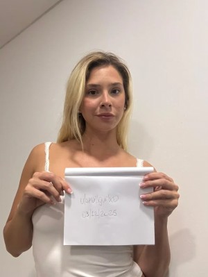 emilyydawson Photo #5