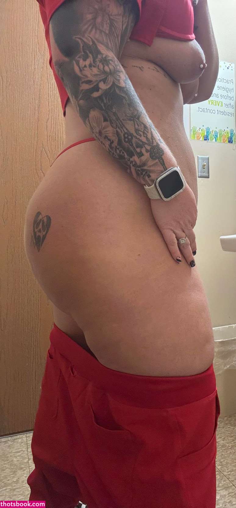 missxb00tyxbeth Photo #2