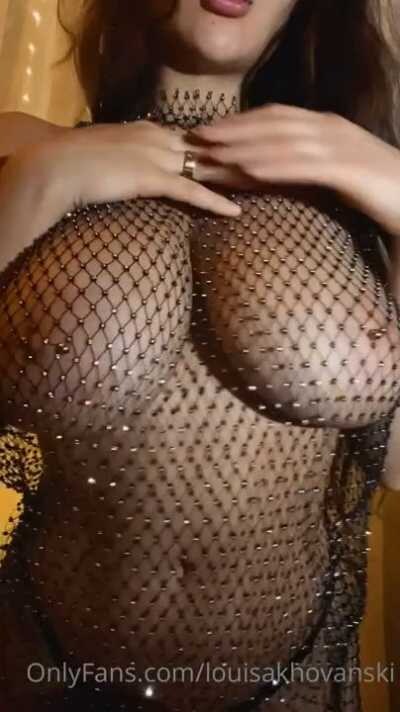 Louisa Khovanski Video #21