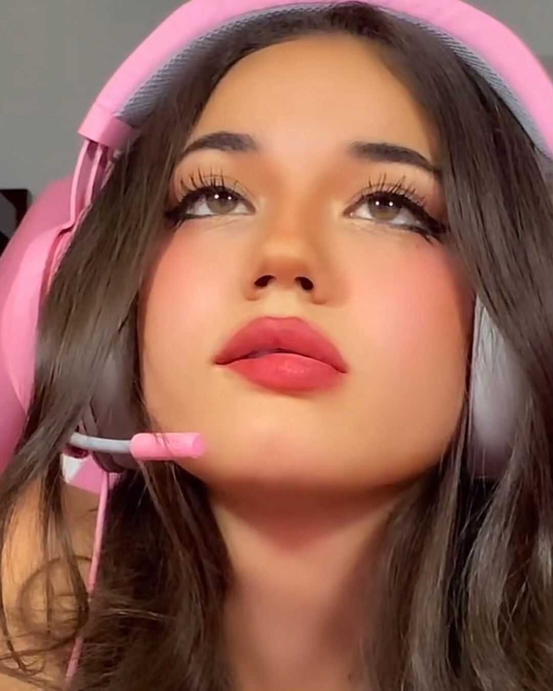 Sofia Gomez Photo #19