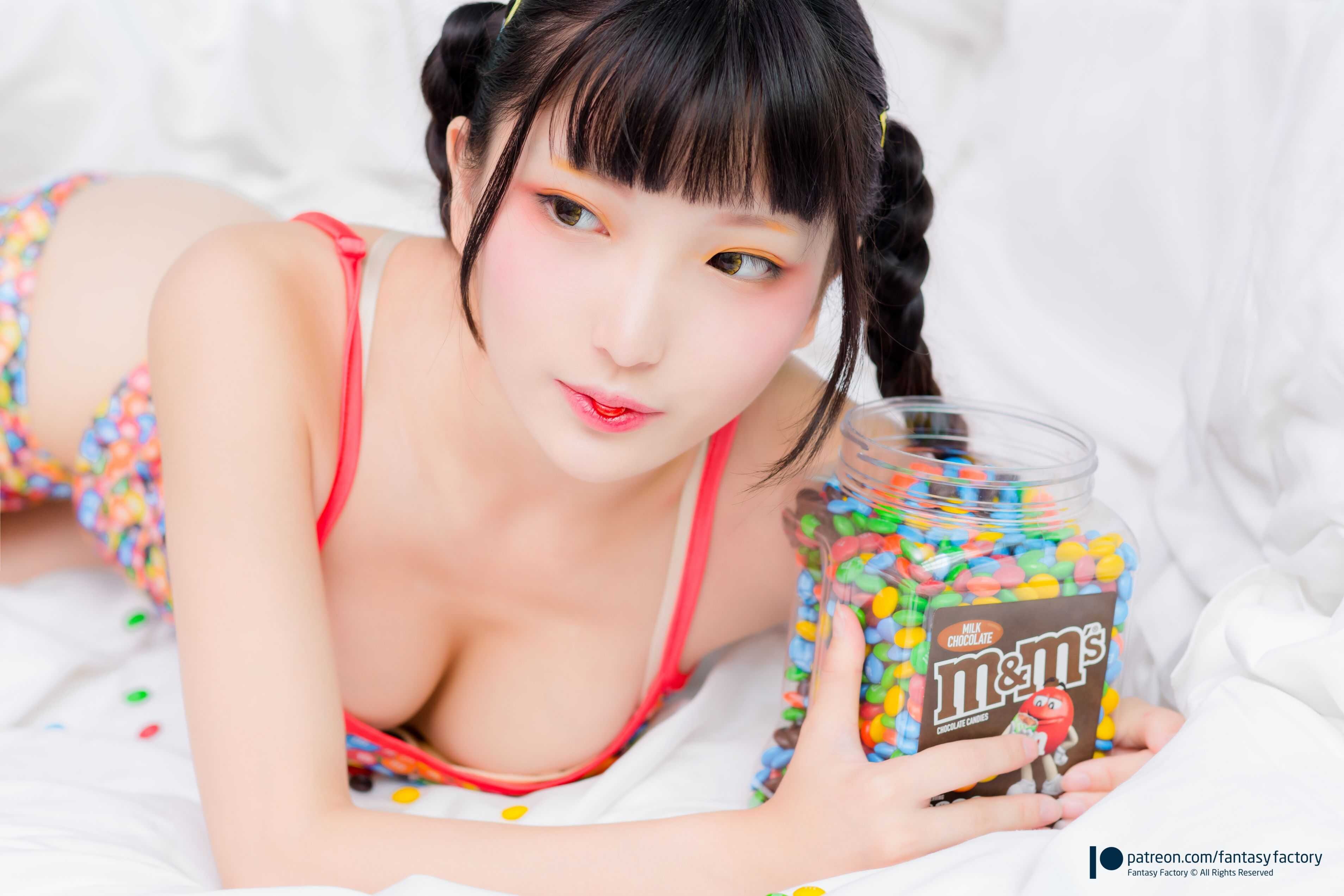 Zell Ching Photo #10