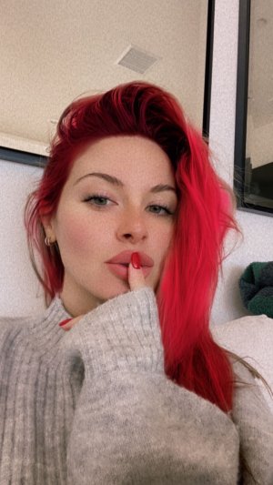 Ashley Schultz Photo #76