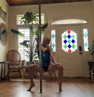 Taylorwould Photo #78