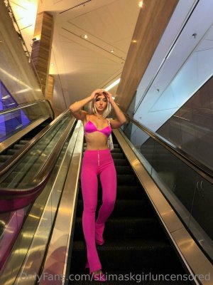 Briana Armbruster Photo #101