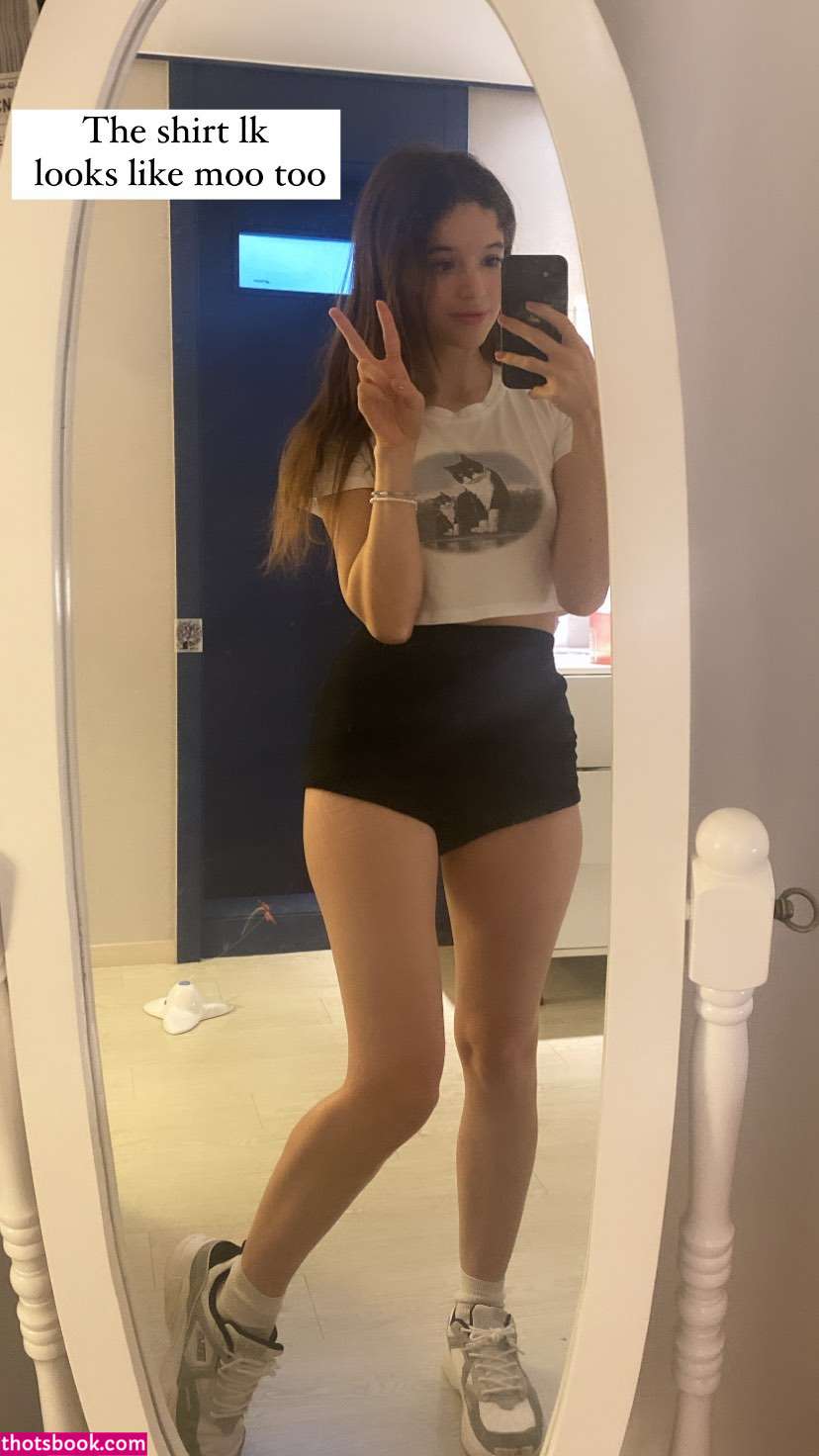 Abitrebecca Photo #8