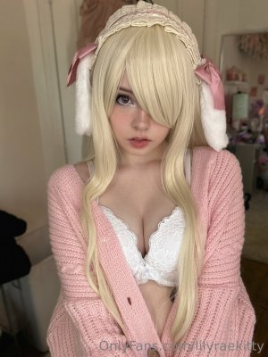 Lilyraedoll Photo #9