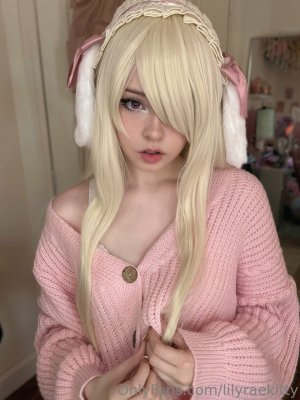 Lilyraedoll Photo #18