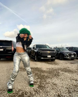 Himynamestee Photo #83