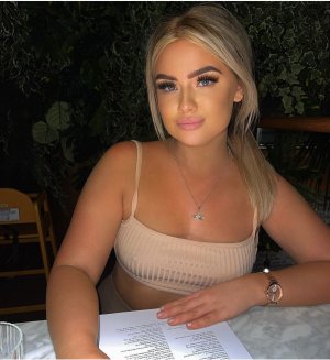 Emily Marlor Photo #3