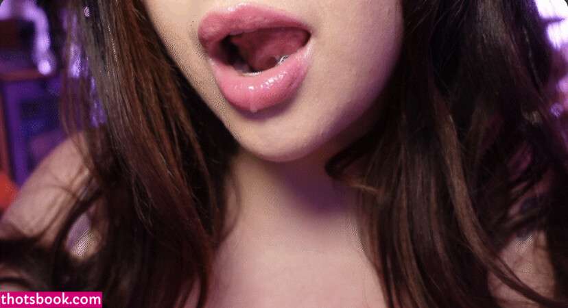 Taylor Housewifeswag Photo #51