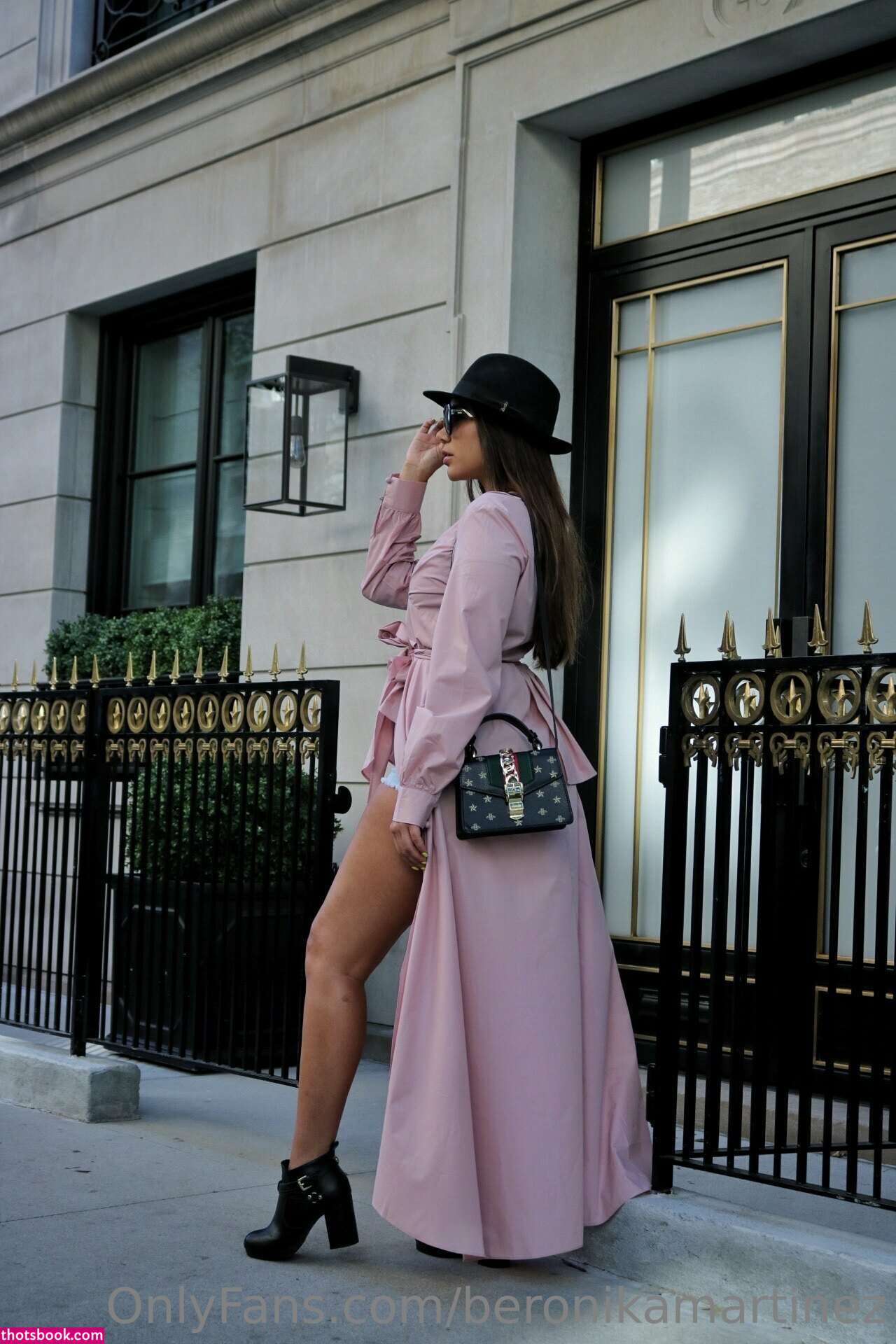 Beronika Martinez Photo #21