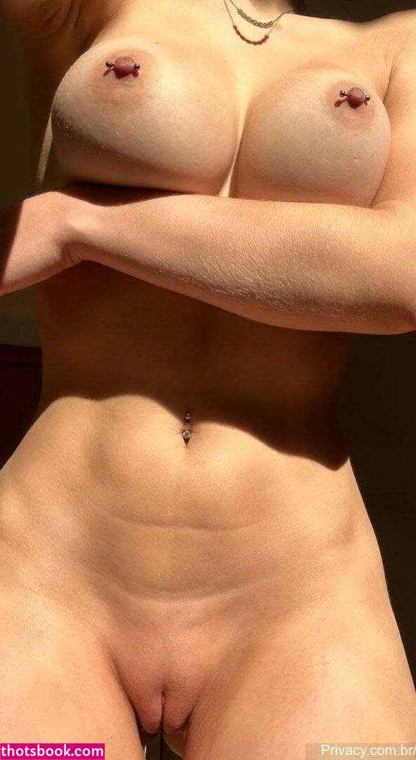 Ana Schultz Photo #111