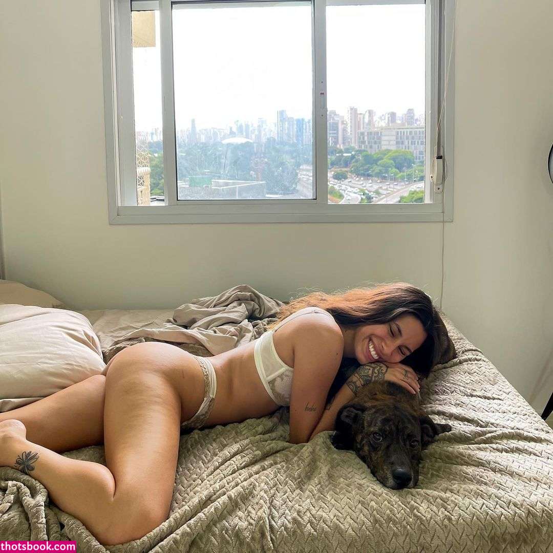 Fernanda Mota Farhat Photo #59