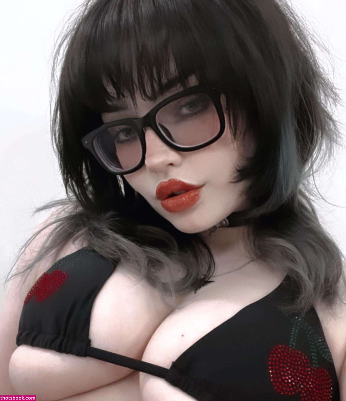 Queennephilim Photo #25