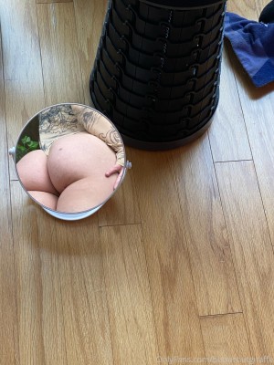 Butternutgiraffe Photo #71