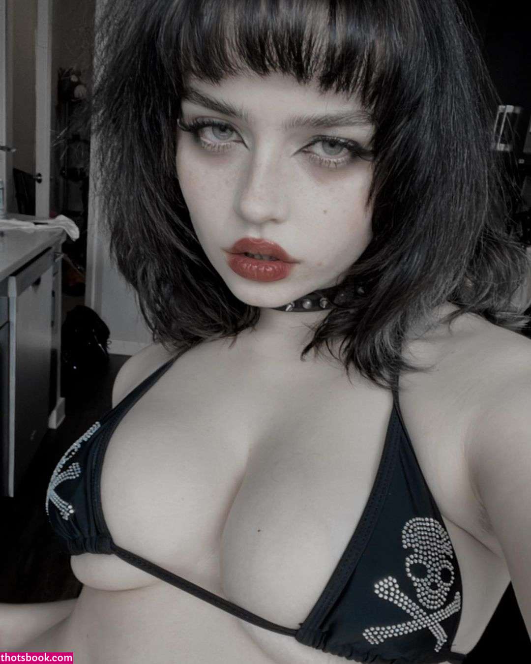 Queennephilim Photo #60