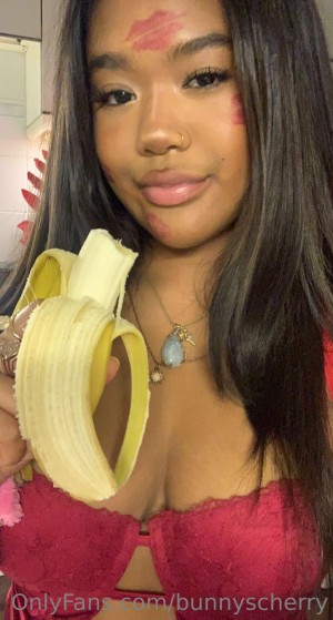 Bunnyscherry Photo #12