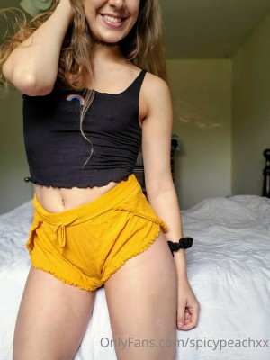 spicypeachxx Photo #125