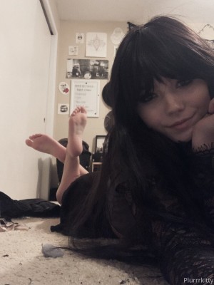 Claire Estabrook Photo #236