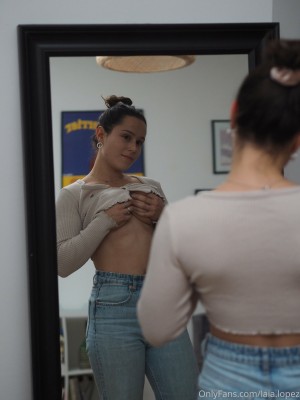 Laia Lopez Photo #20